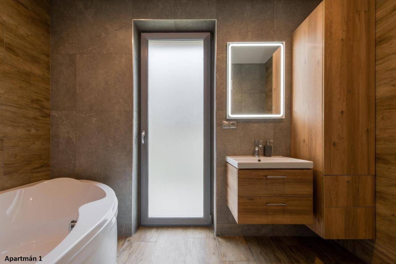 Apartmany Doma Domasa Holcikovce ภายนอก รูปภาพ